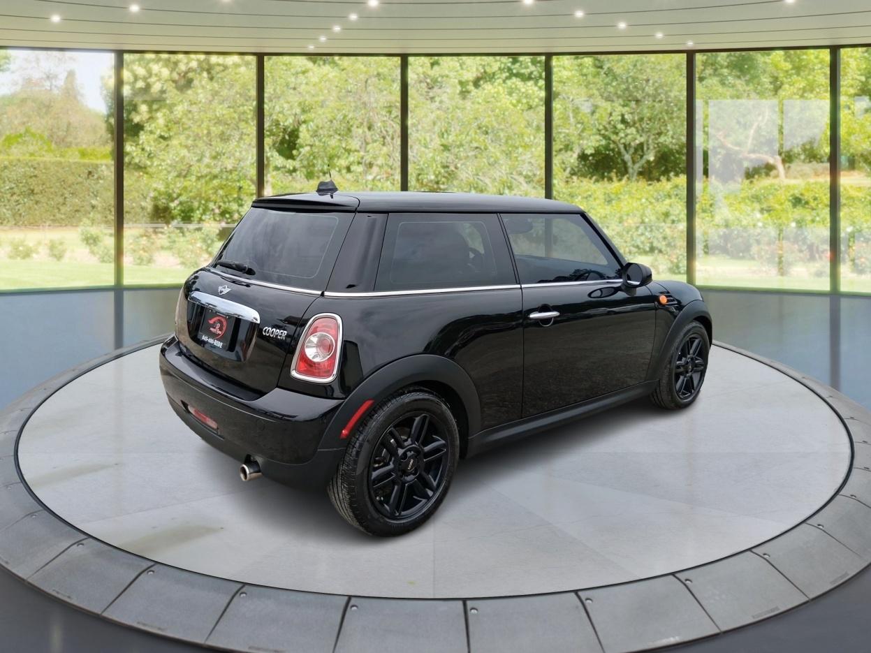 MINI Cooper  2013