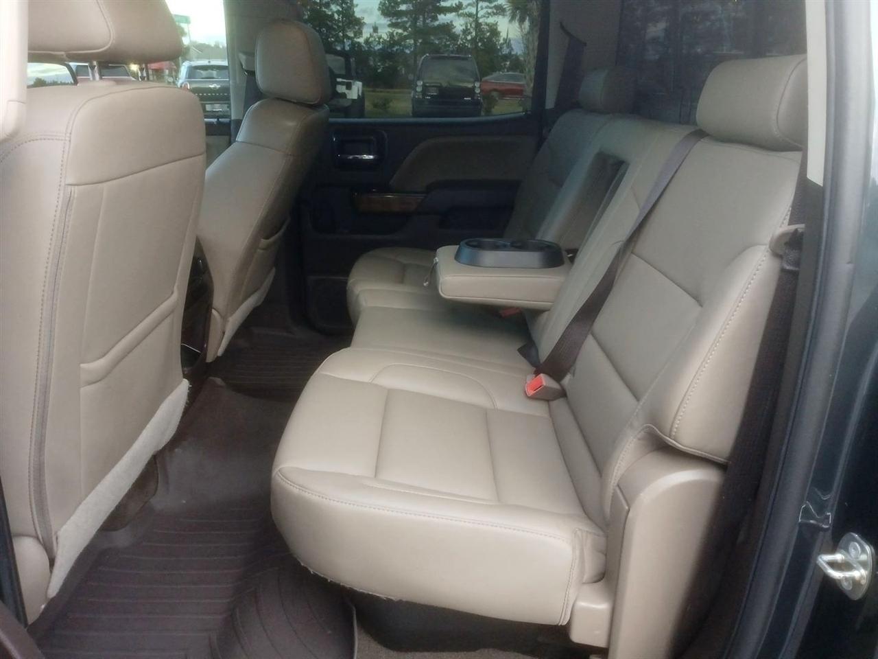 GMC Sierra 1500 4WD Crew Cab 143.5" SLT 2017