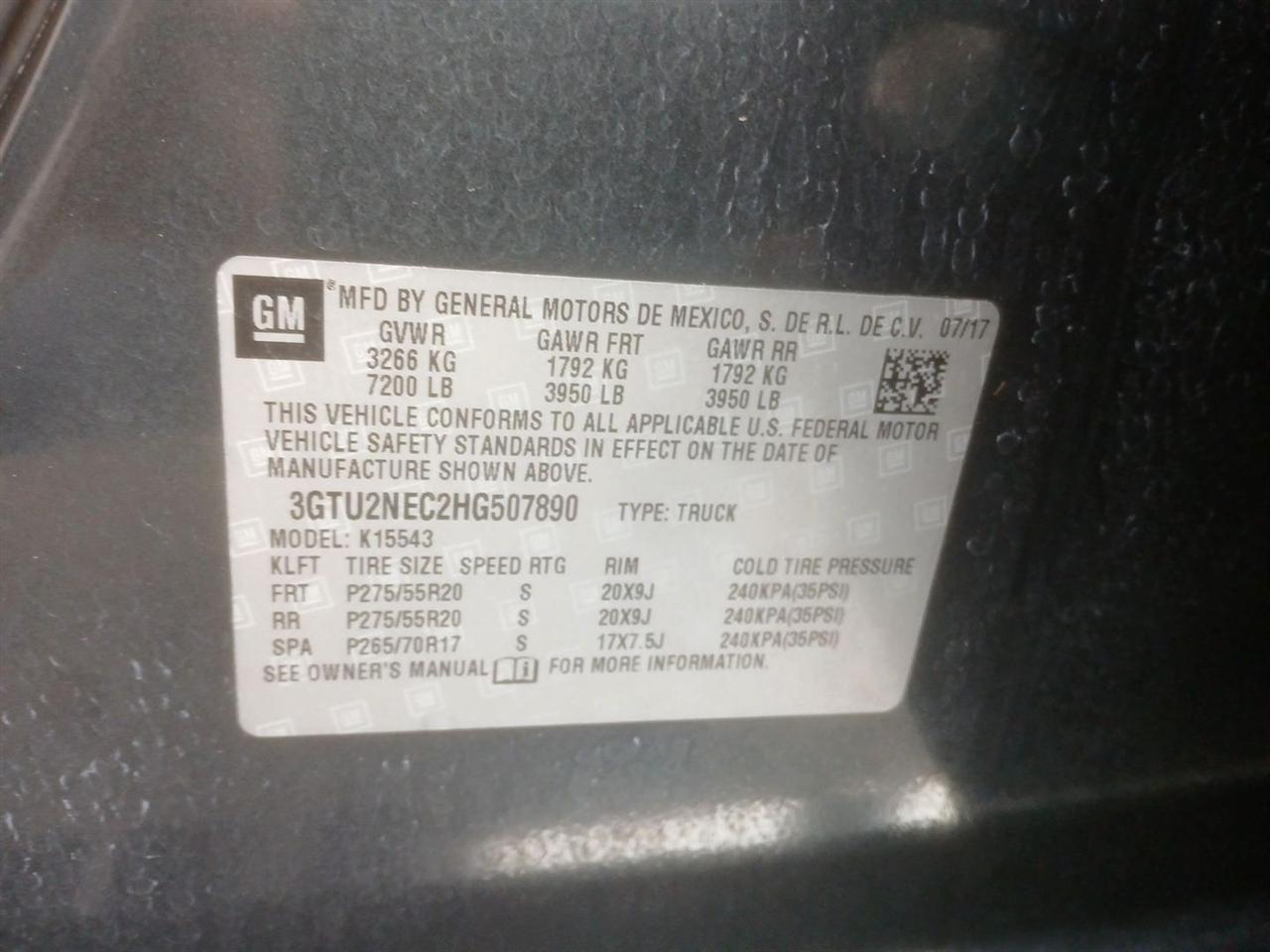 GMC Sierra 1500 4WD Crew Cab 143.5" SLT 2017