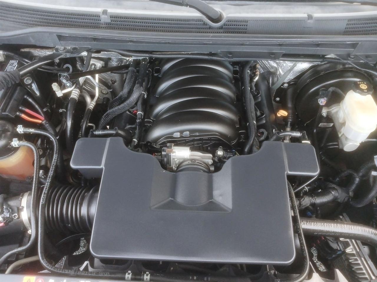 GMC Sierra 1500 4WD Crew Cab 143.5" SLT 2017