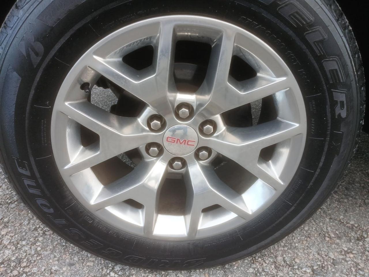 GMC Sierra 1500 4WD Crew Cab 143.5" SLT 2017