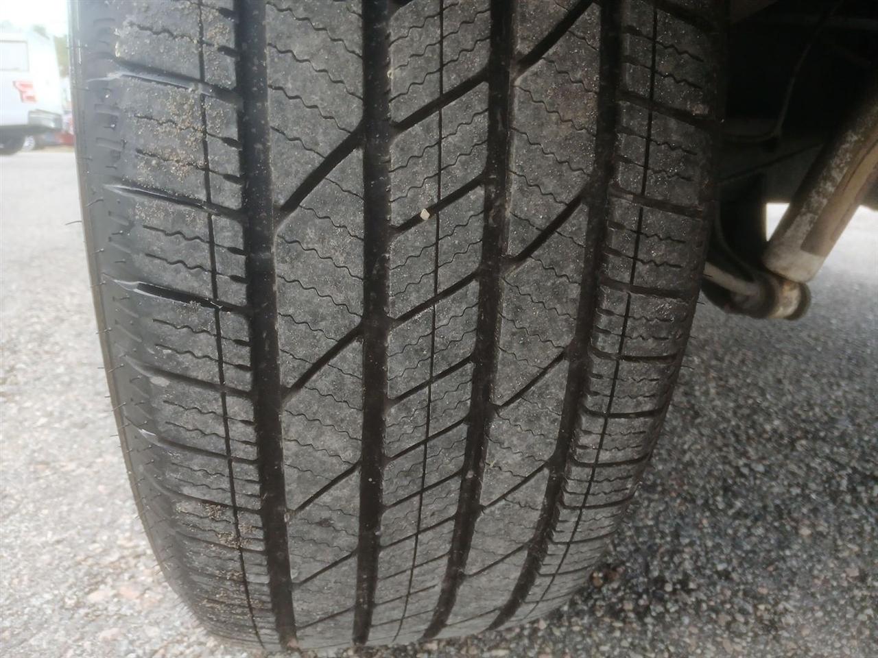 GMC Sierra 1500 4WD Crew Cab 143.5" SLT 2017