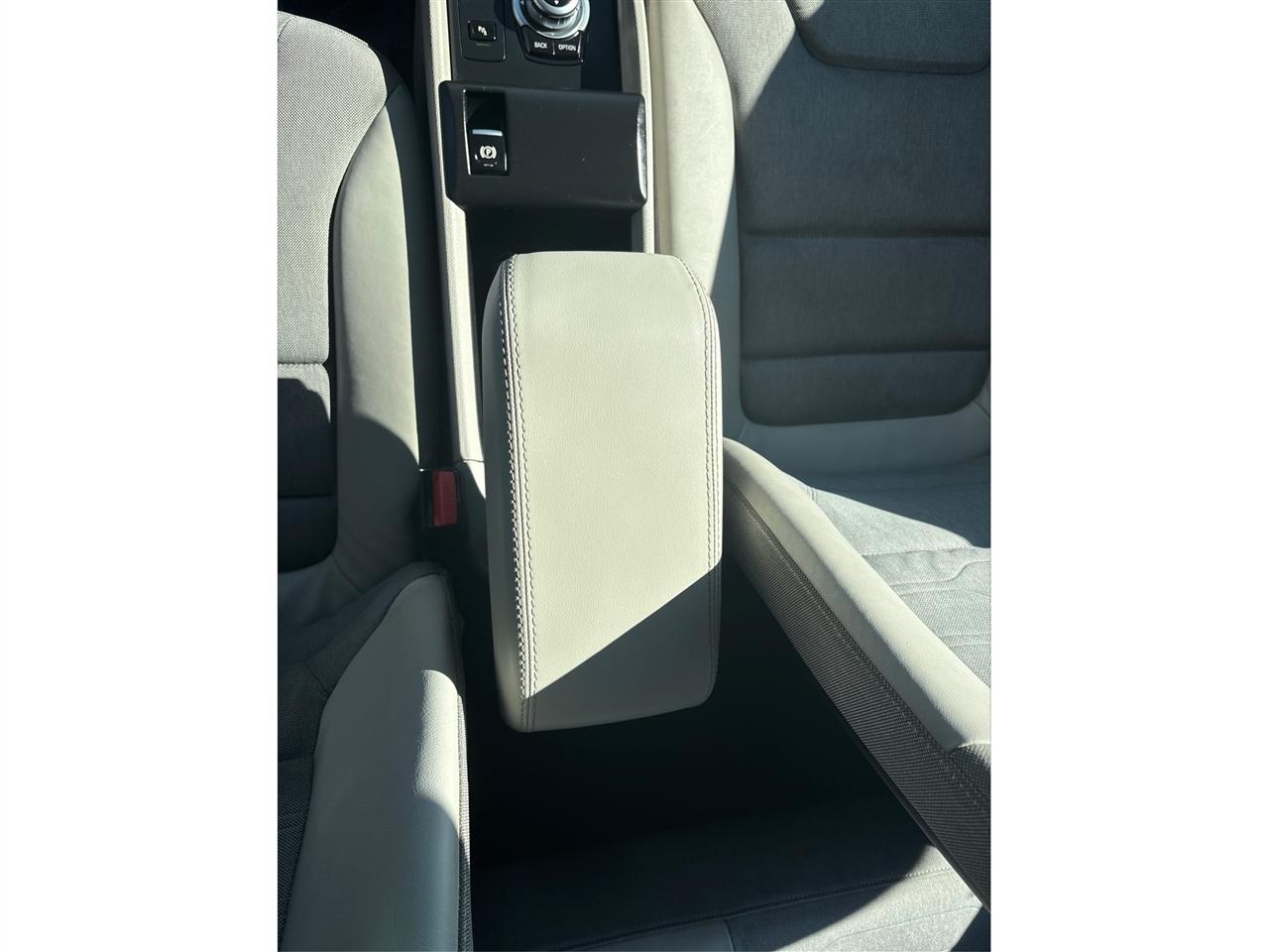 BMW i3 Base w/Range Extender 2015