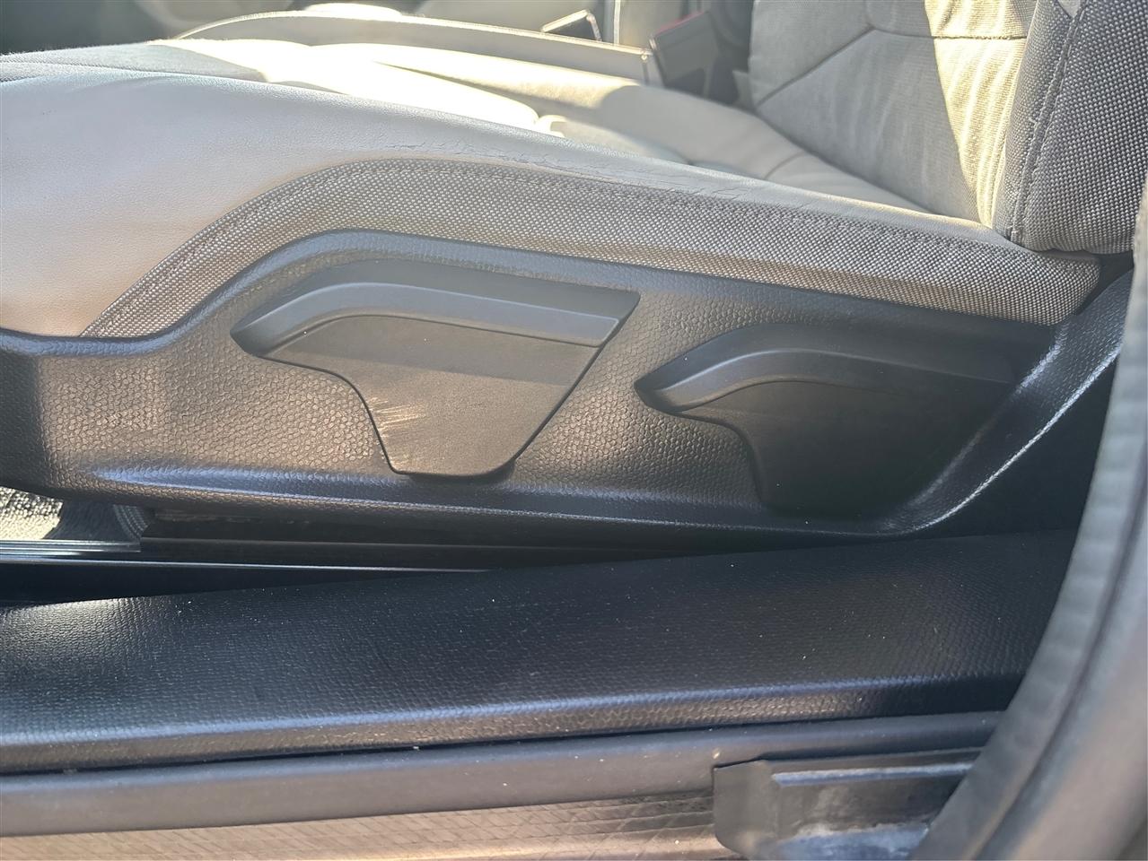 BMW i3 Base w/Range Extender 2015