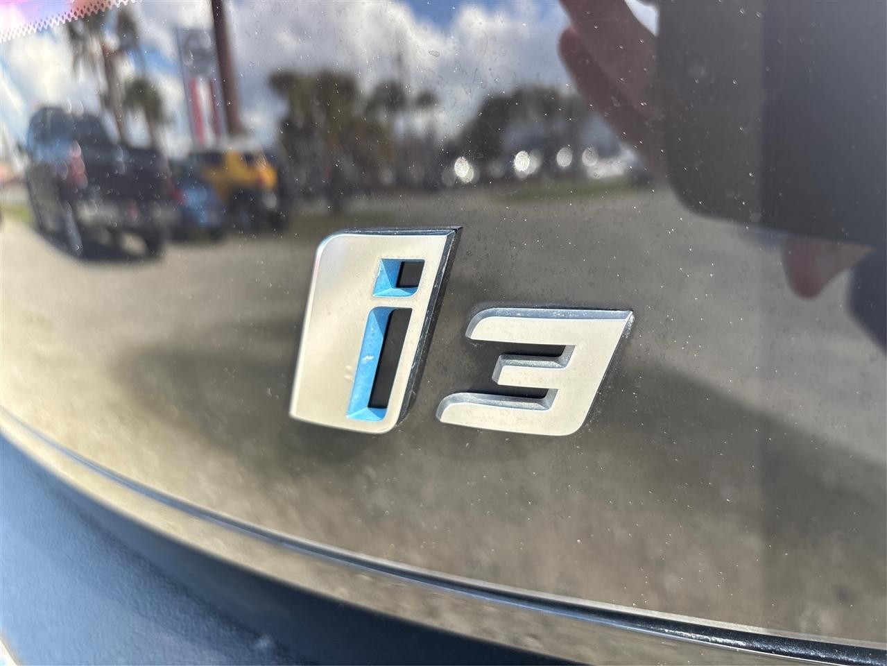 BMW i3 Base w/Range Extender 2015