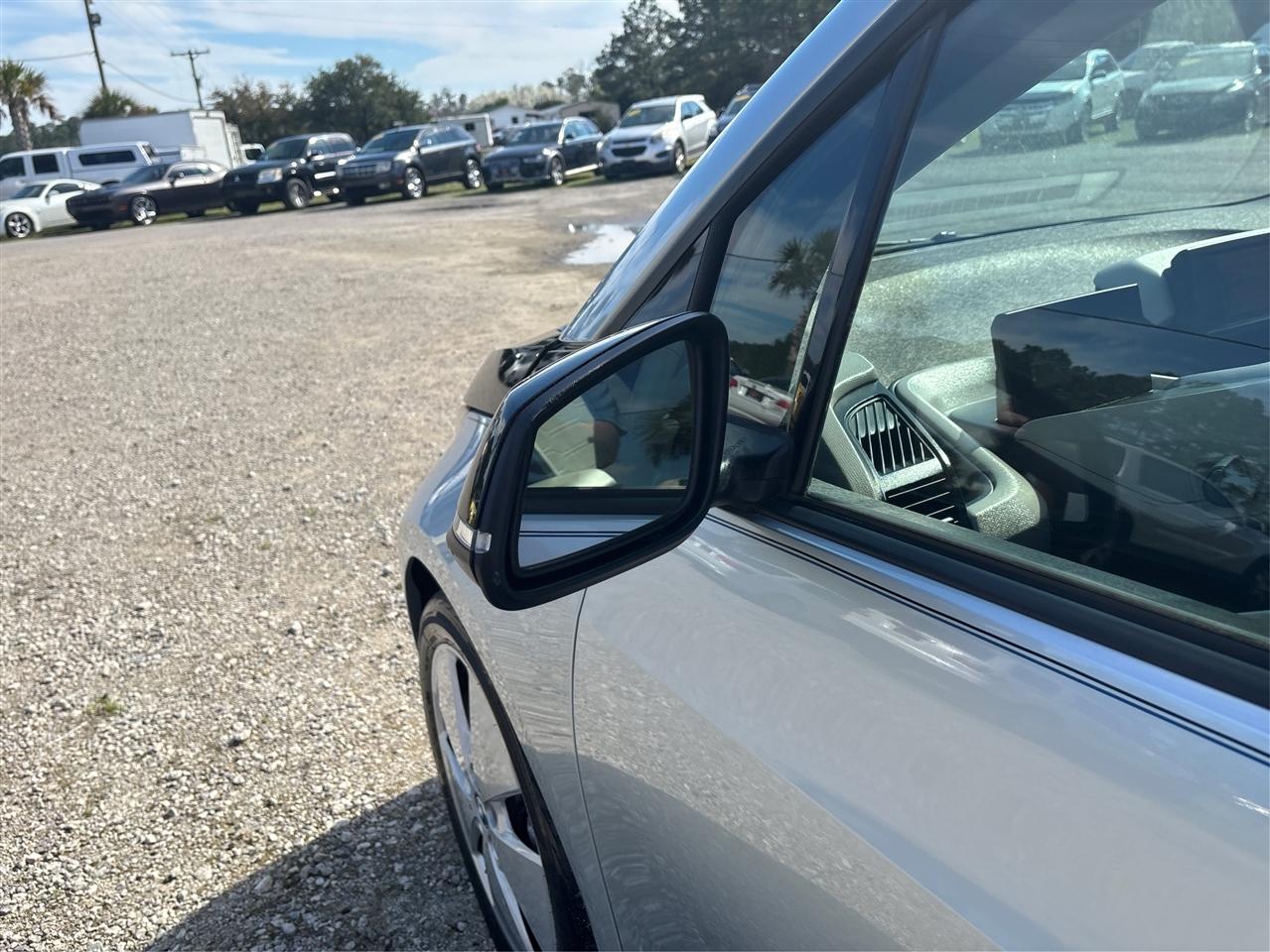 BMW i3 Base w/Range Extender 2015