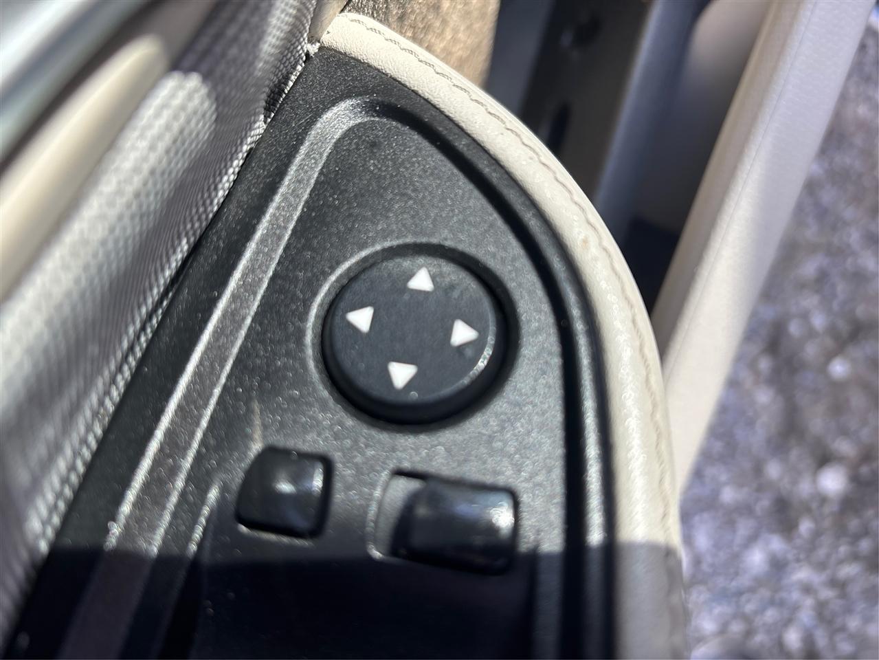 BMW i3 Base w/Range Extender 2015