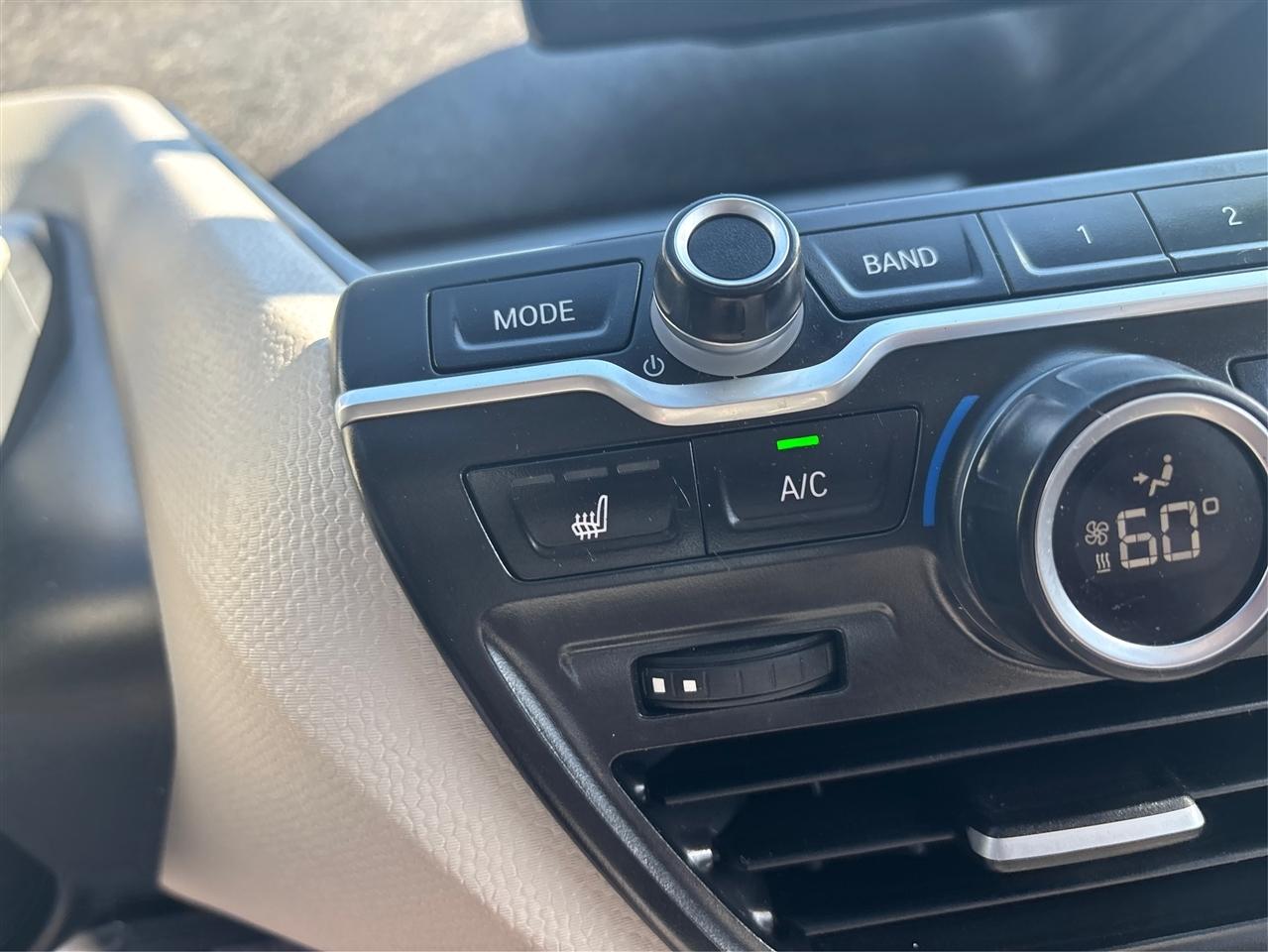 BMW i3 Base w/Range Extender 2015