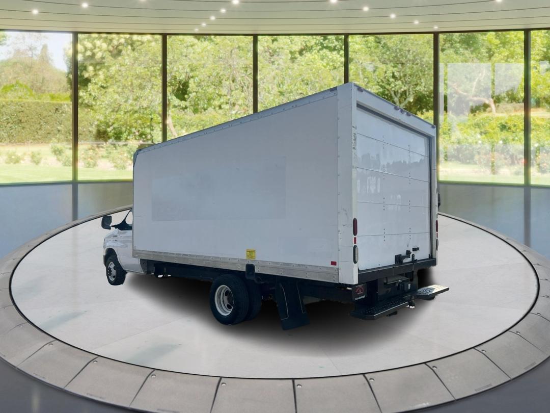 Ford Econoline E350 2017