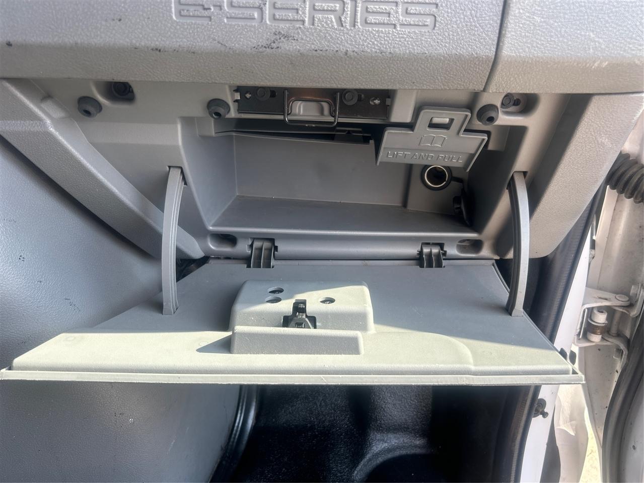 Ford Econoline E350 2017