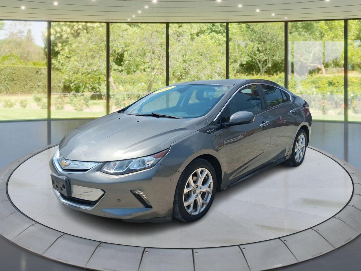Chevrolet Volt Premier w/ Standard Emission Package 2017