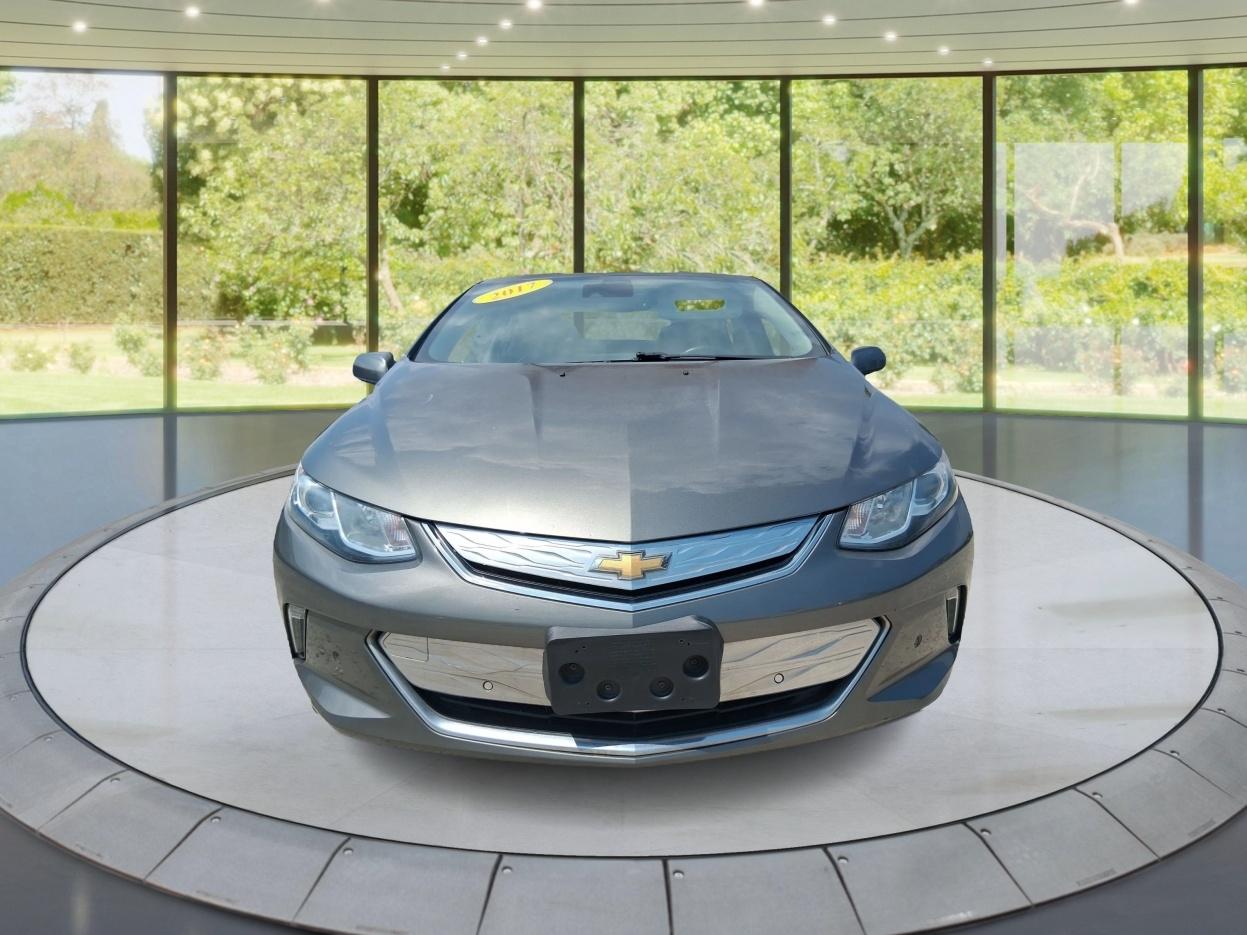 Chevrolet Volt Premier w/ Standard Emission Package 2017
