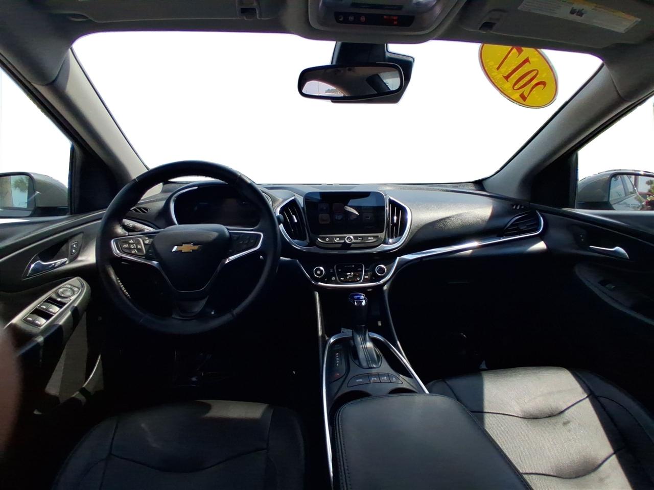 Chevrolet Volt Premier w/ Standard Emission Package 2017