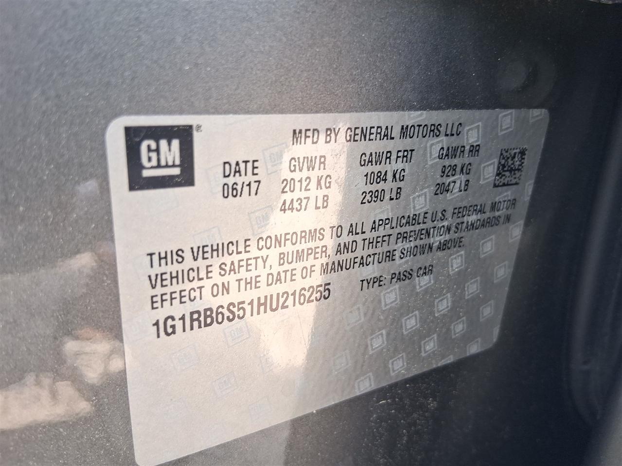 Chevrolet Volt Premier w/ Standard Emission Package 2017