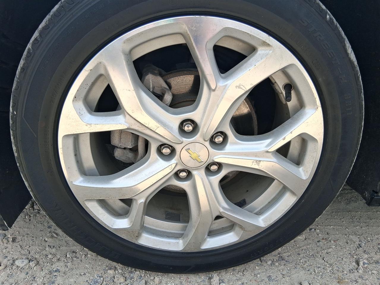 Chevrolet Volt Premier w/ Standard Emission Package 2017