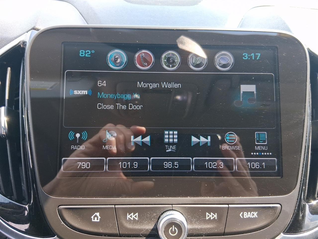 Chevrolet Volt Premier w/ Standard Emission Package 2017