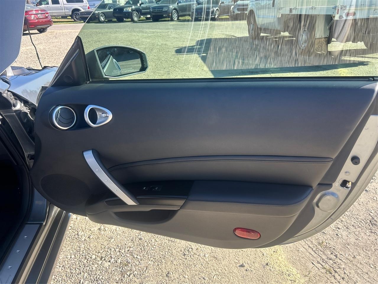 Nissan 350Z Enthusiast Roadster 2006