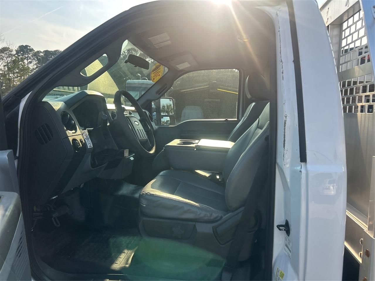 Ford F-250 SD XLT 2WD 2016