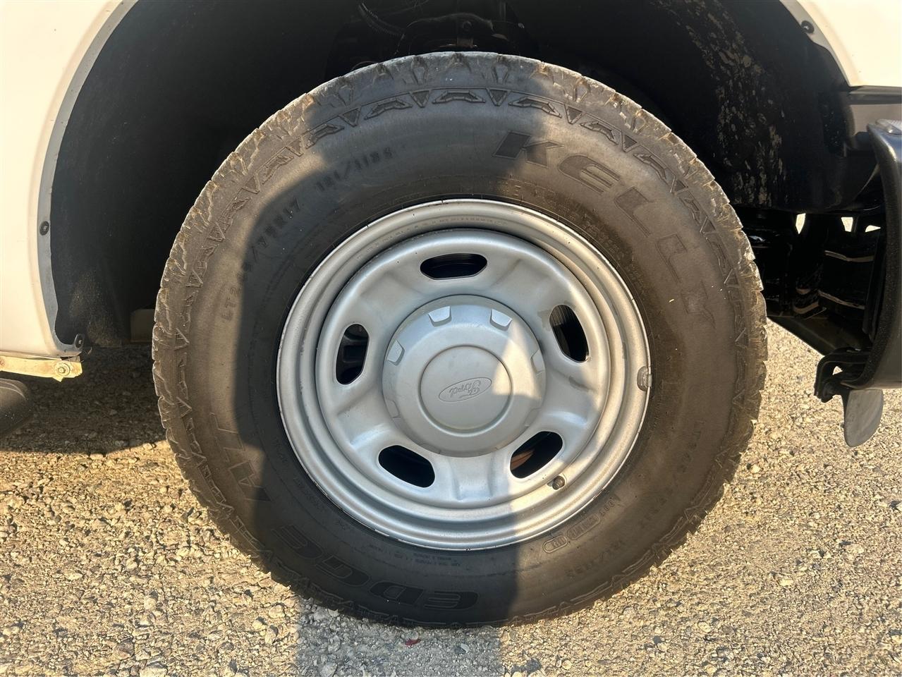 Ford F-250 SD XLT 2WD 2016