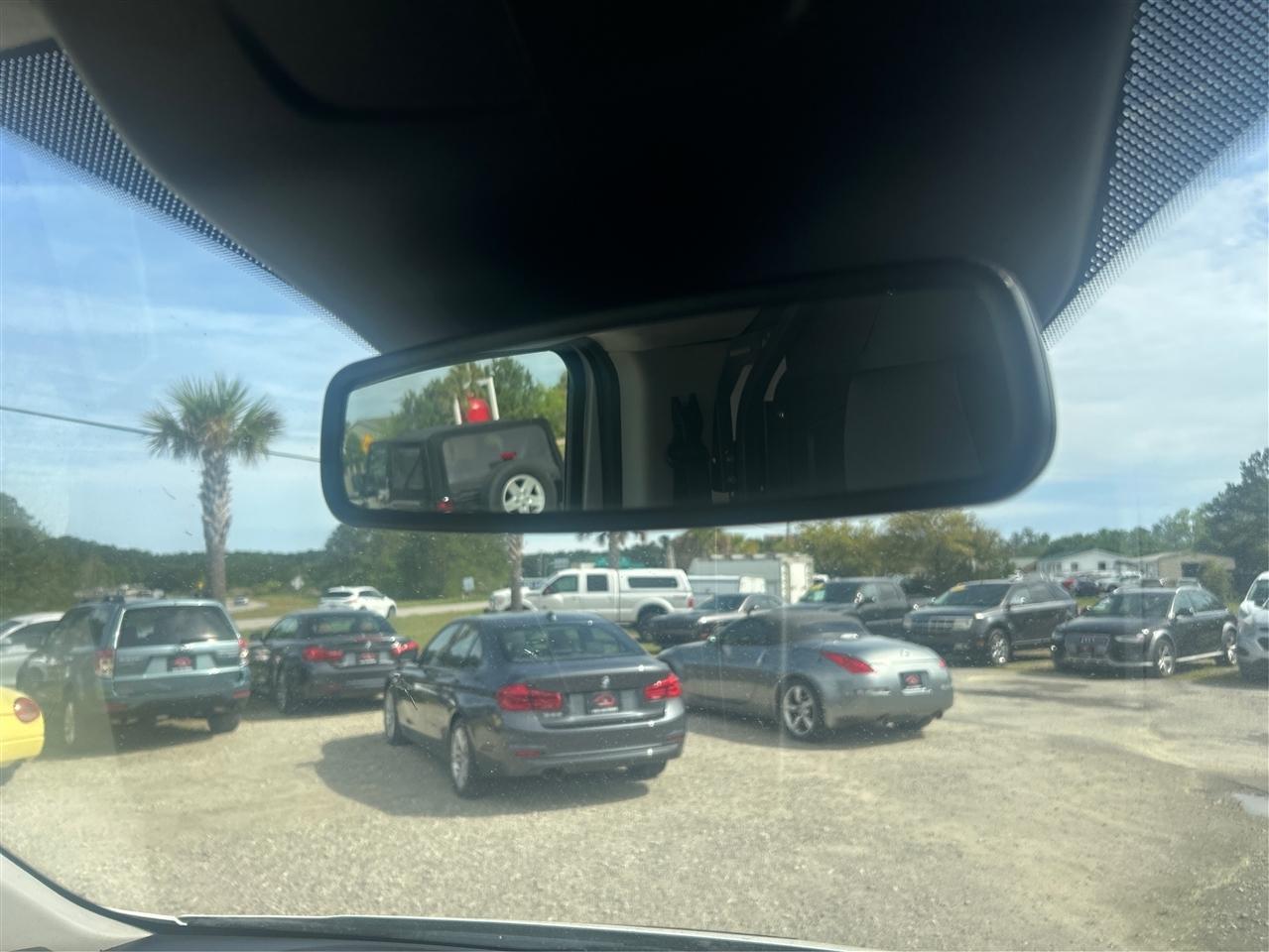 Ford Transit 250 Van Low Roof w/Sliding Pass. 148-in. WB 2018