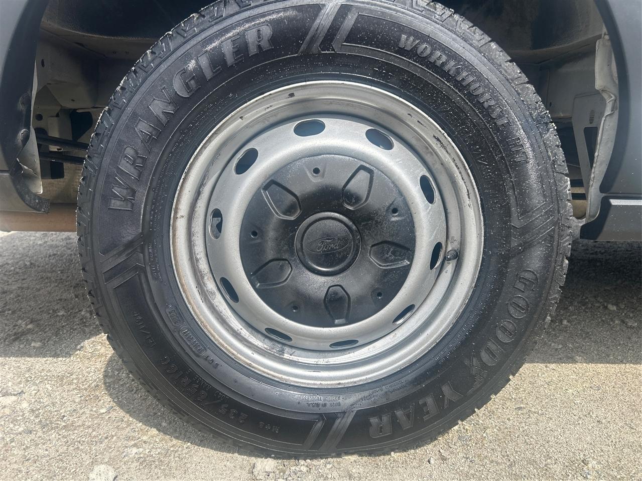 Ford Transit 250 Van Low Roof w/Sliding Pass. 148-in. WB 2018