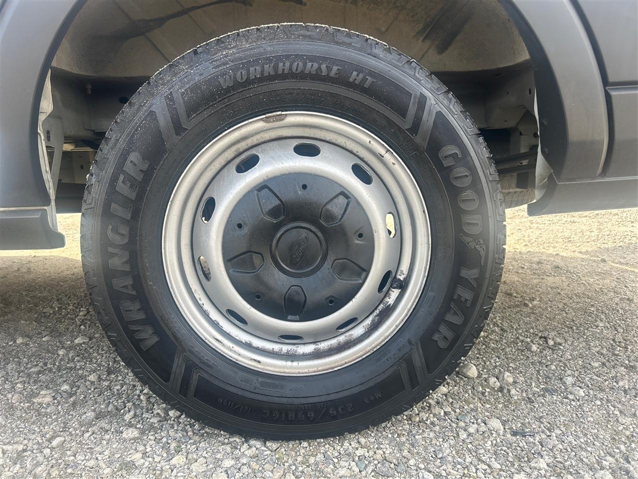 Ford Transit 250 Van Low Roof w/Sliding Pass. 148-in. WB 2018