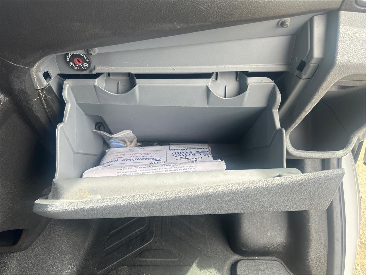 Ford Transit 250 Van Low Roof w/Sliding Pass. 148-in. WB 2018