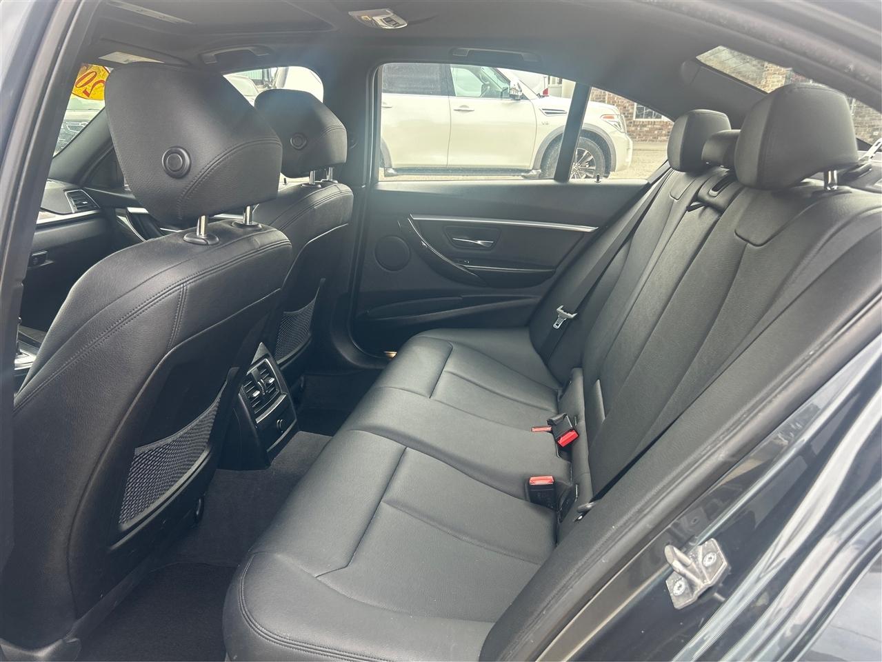 BMW 3-Series 328i SULEV 2016