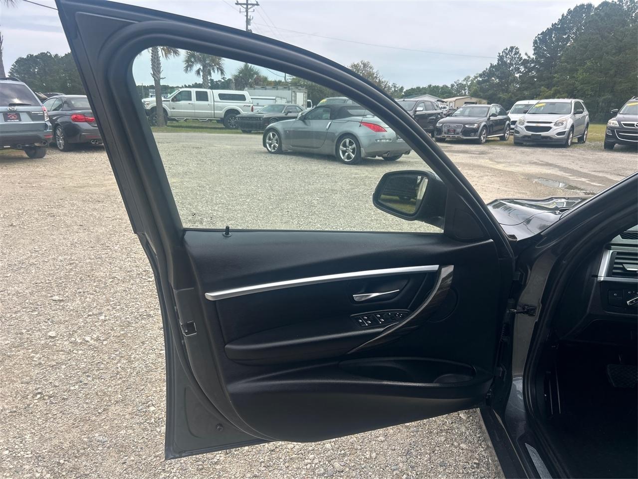 BMW 3-Series 328i SULEV 2016