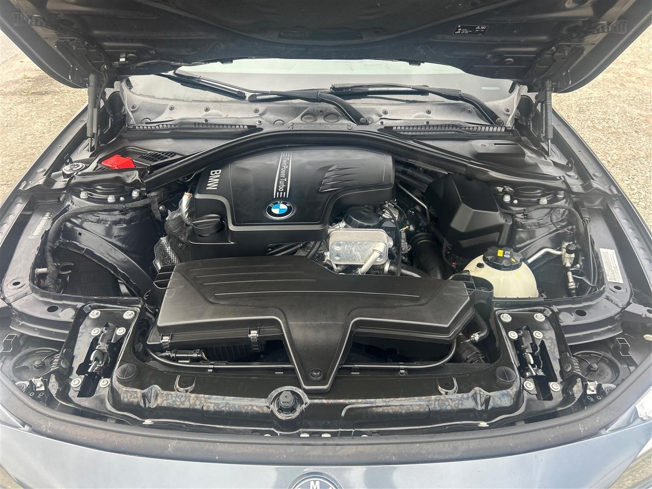 BMW 3-Series 328i SULEV 2016