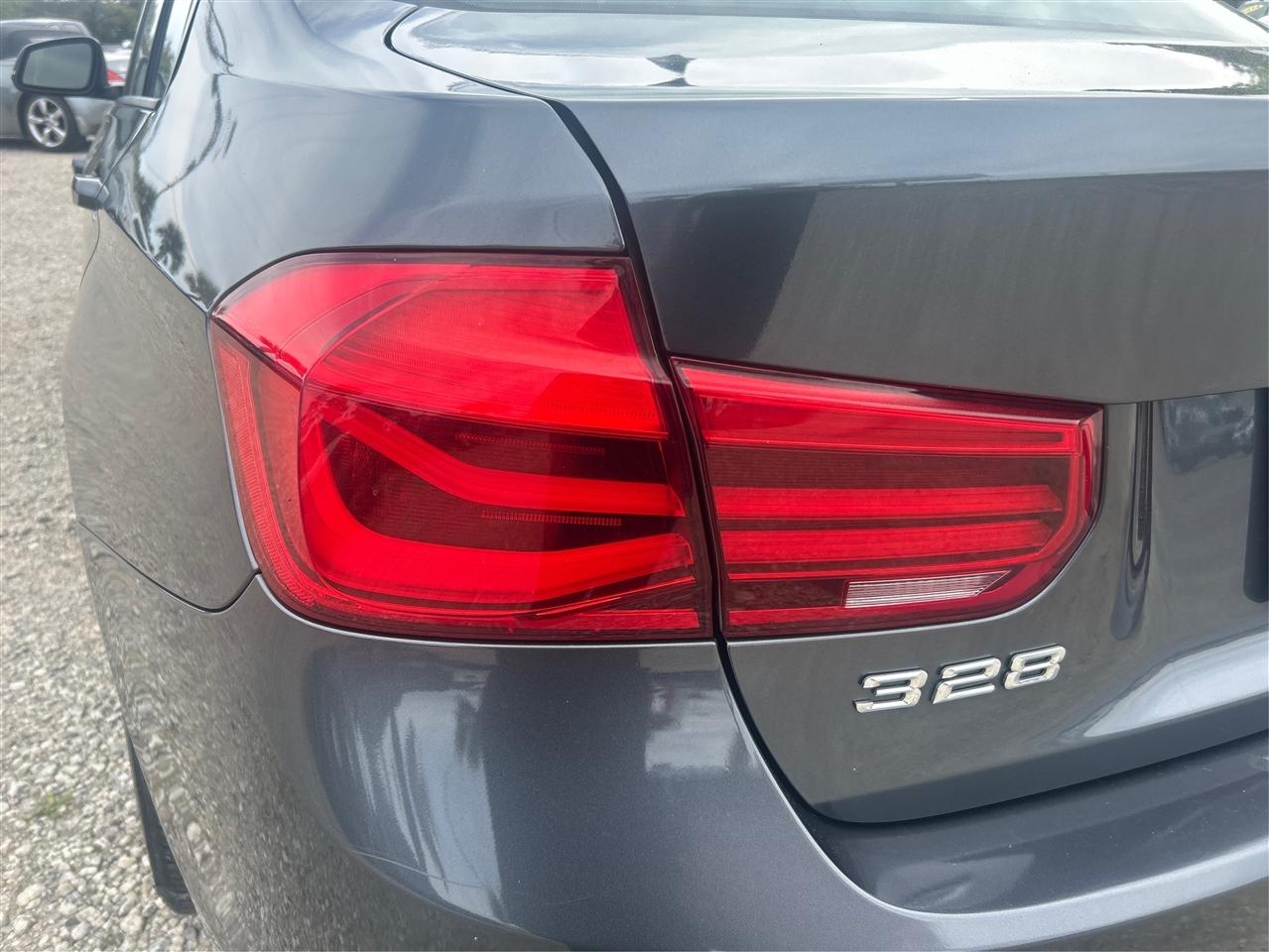 BMW 3-Series 328i SULEV 2016