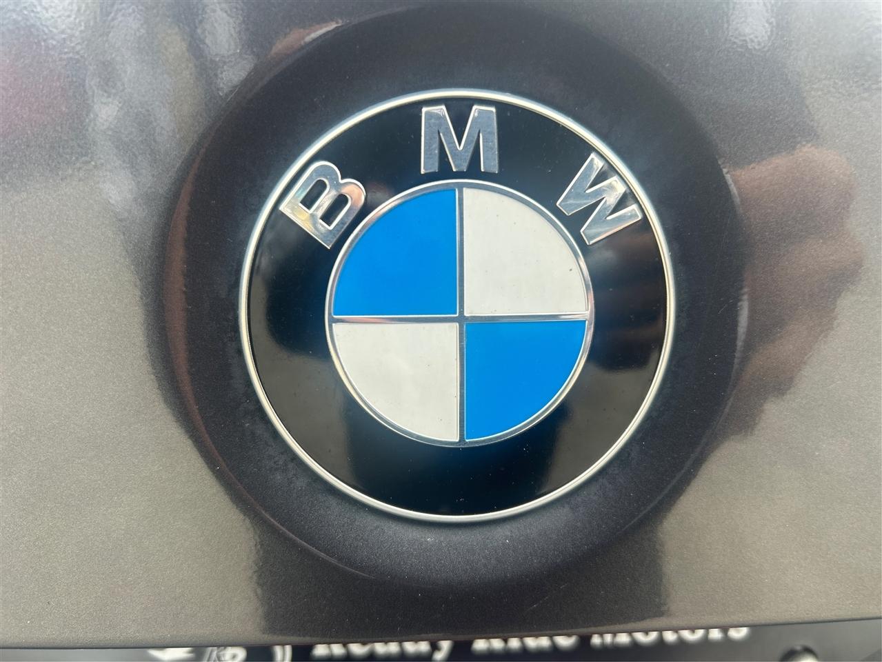 BMW 3-Series 328i SULEV 2016