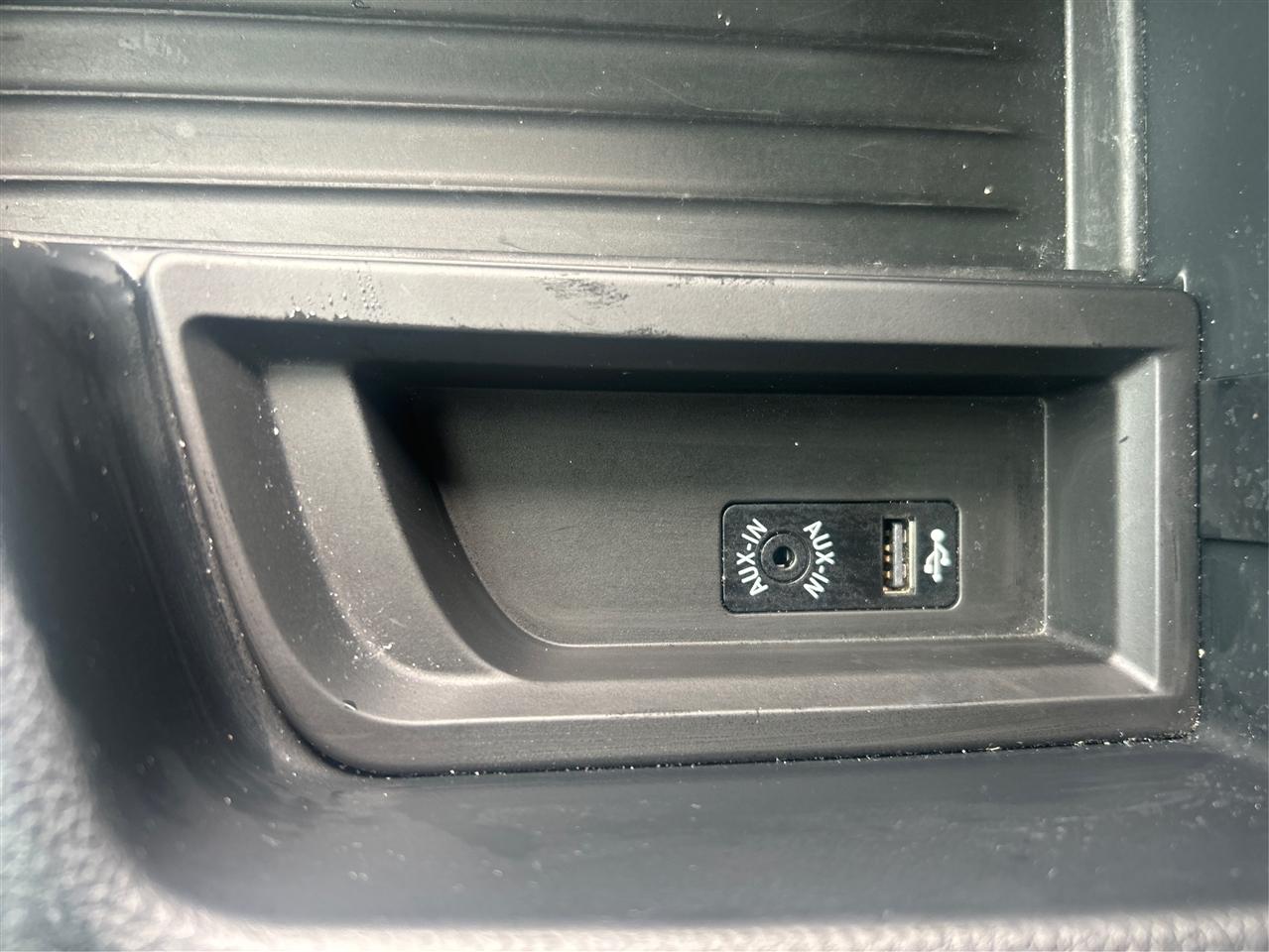 BMW 3-Series 328i SULEV 2016