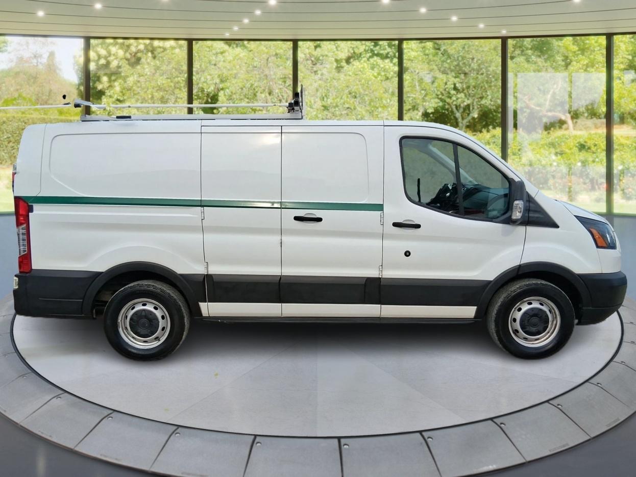 Ford Transit 150 Van Low Roof 60/40 Pass. 130-in. WB 2019