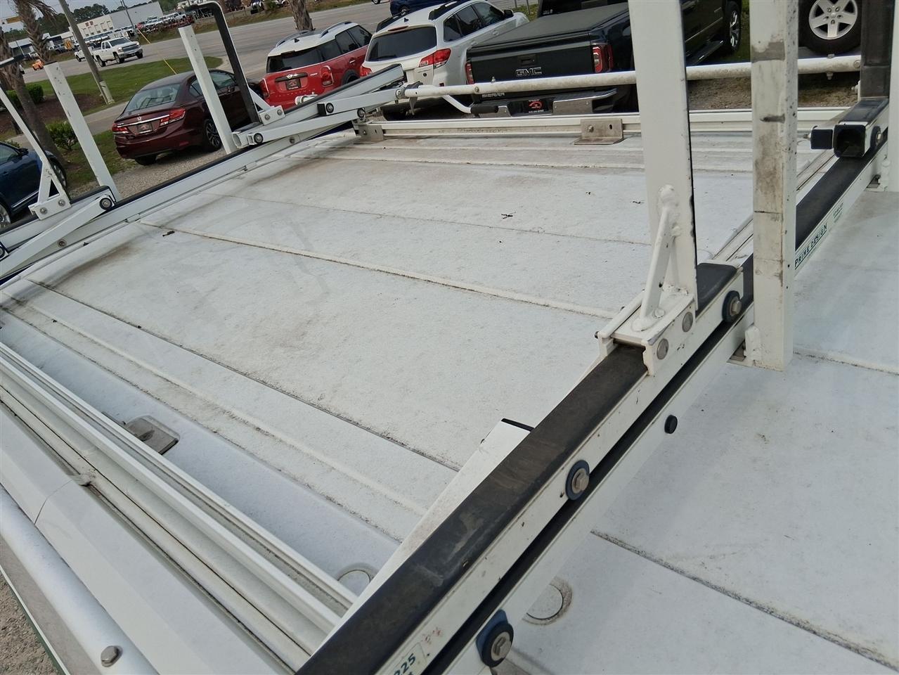 Ford Transit 150 Van Low Roof 60/40 Pass. 130-in. WB 2019