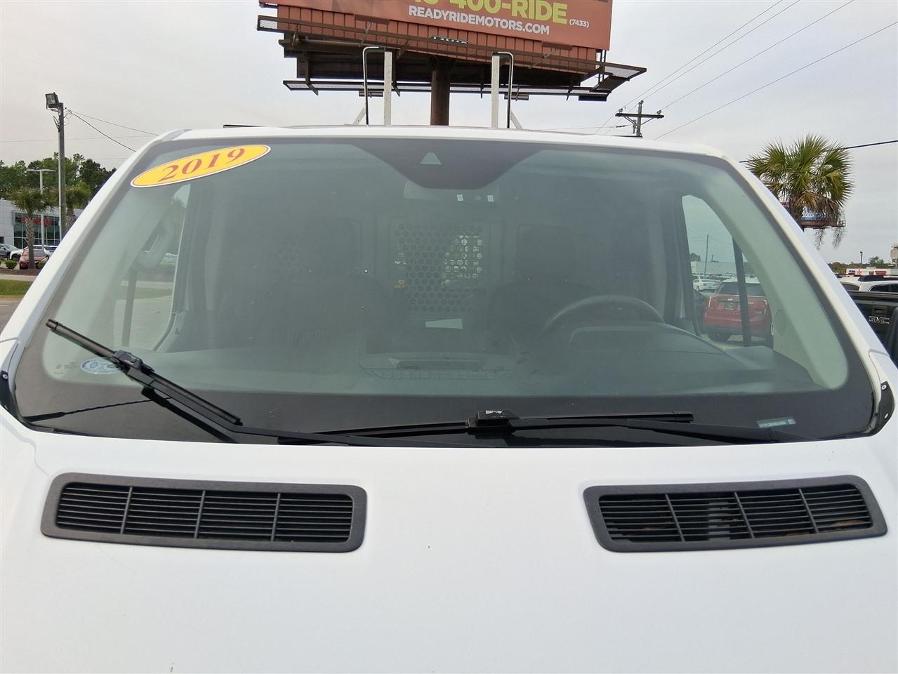 Ford Transit 150 Van Low Roof 60/40 Pass. 130-in. WB 2019