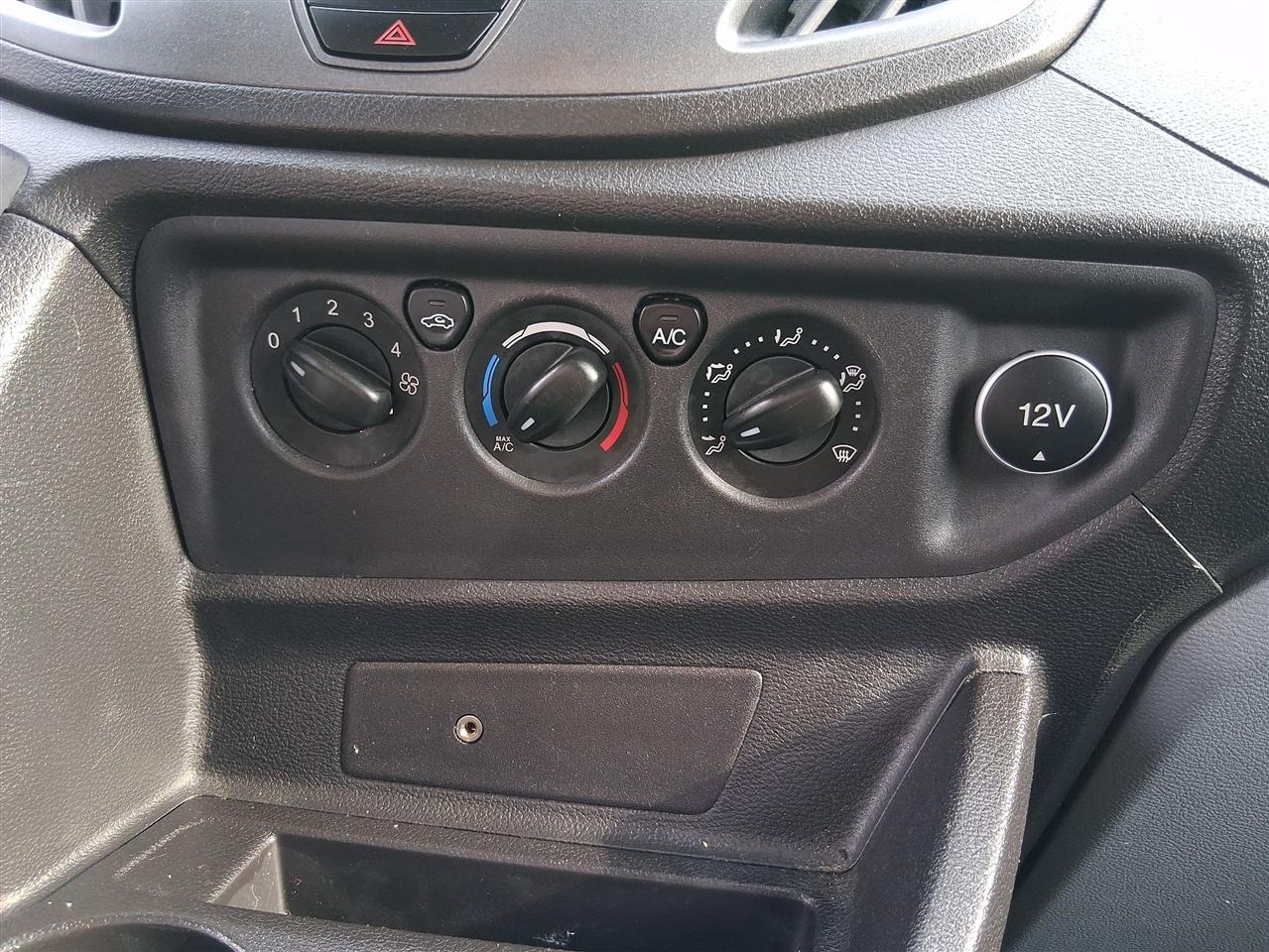 Ford Transit 150 Van Low Roof 60/40 Pass. 130-in. WB 2019