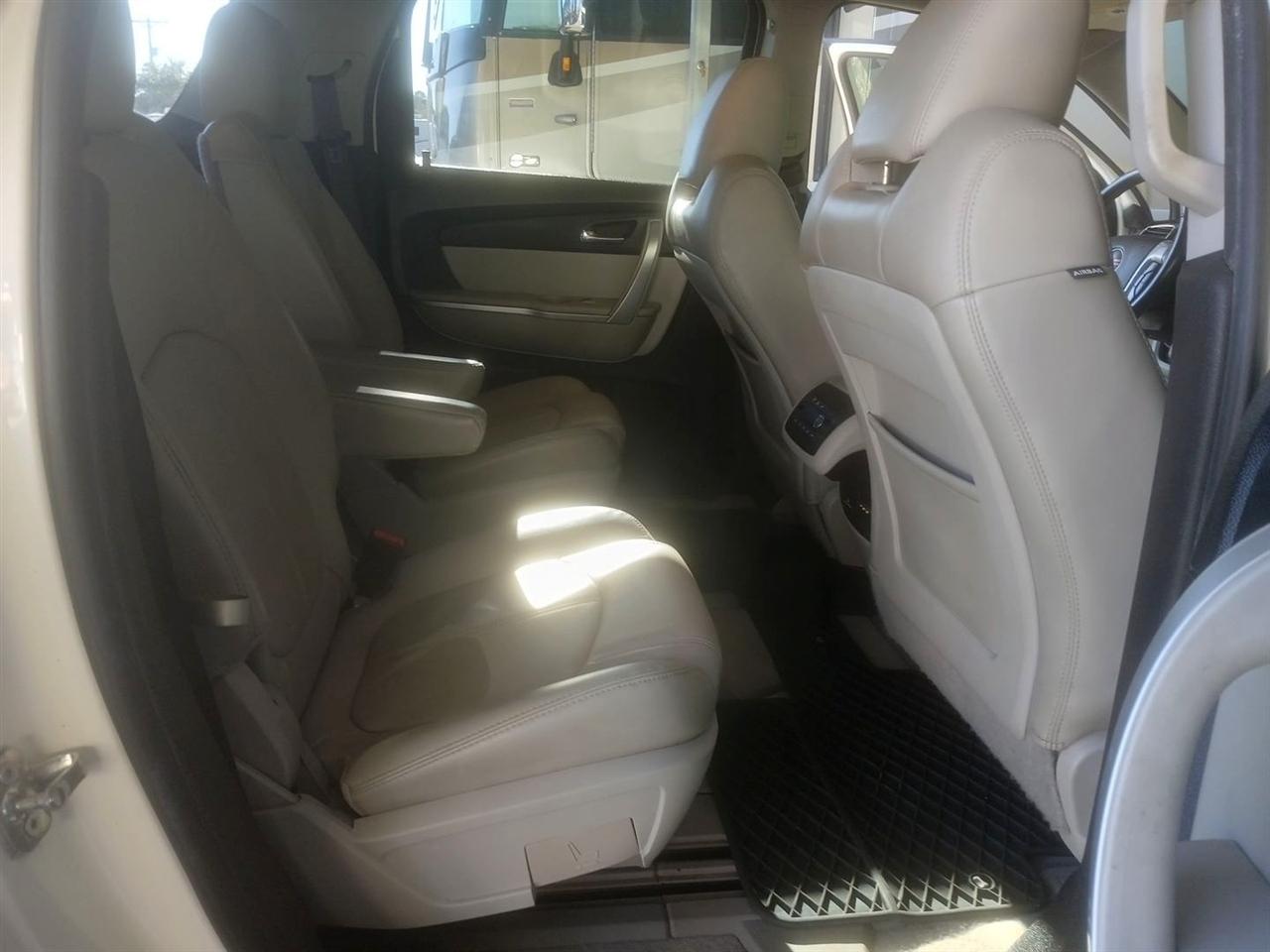 GMC Acadia SLT-1 FWD 2012