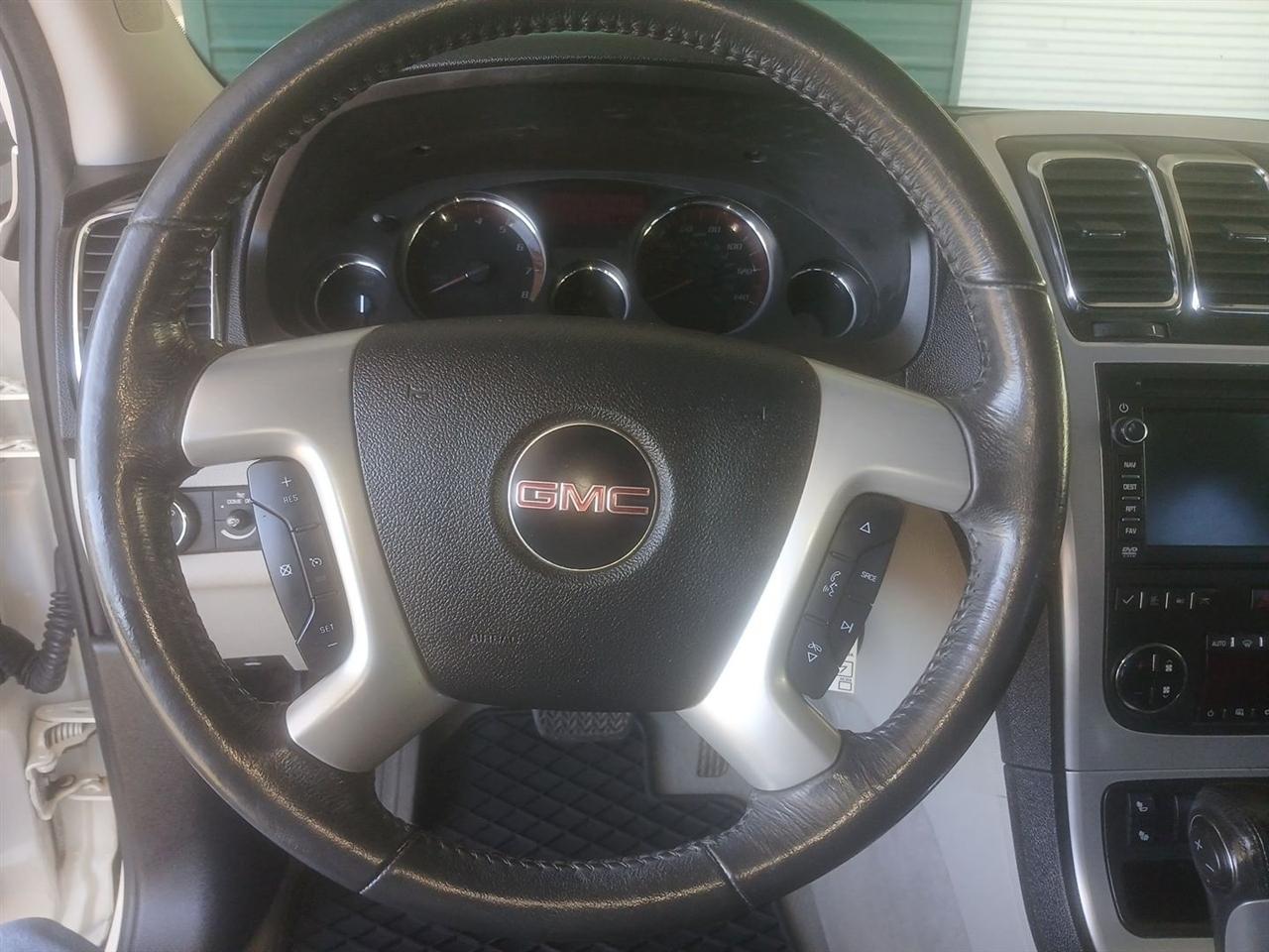 GMC Acadia SLT-1 FWD 2012