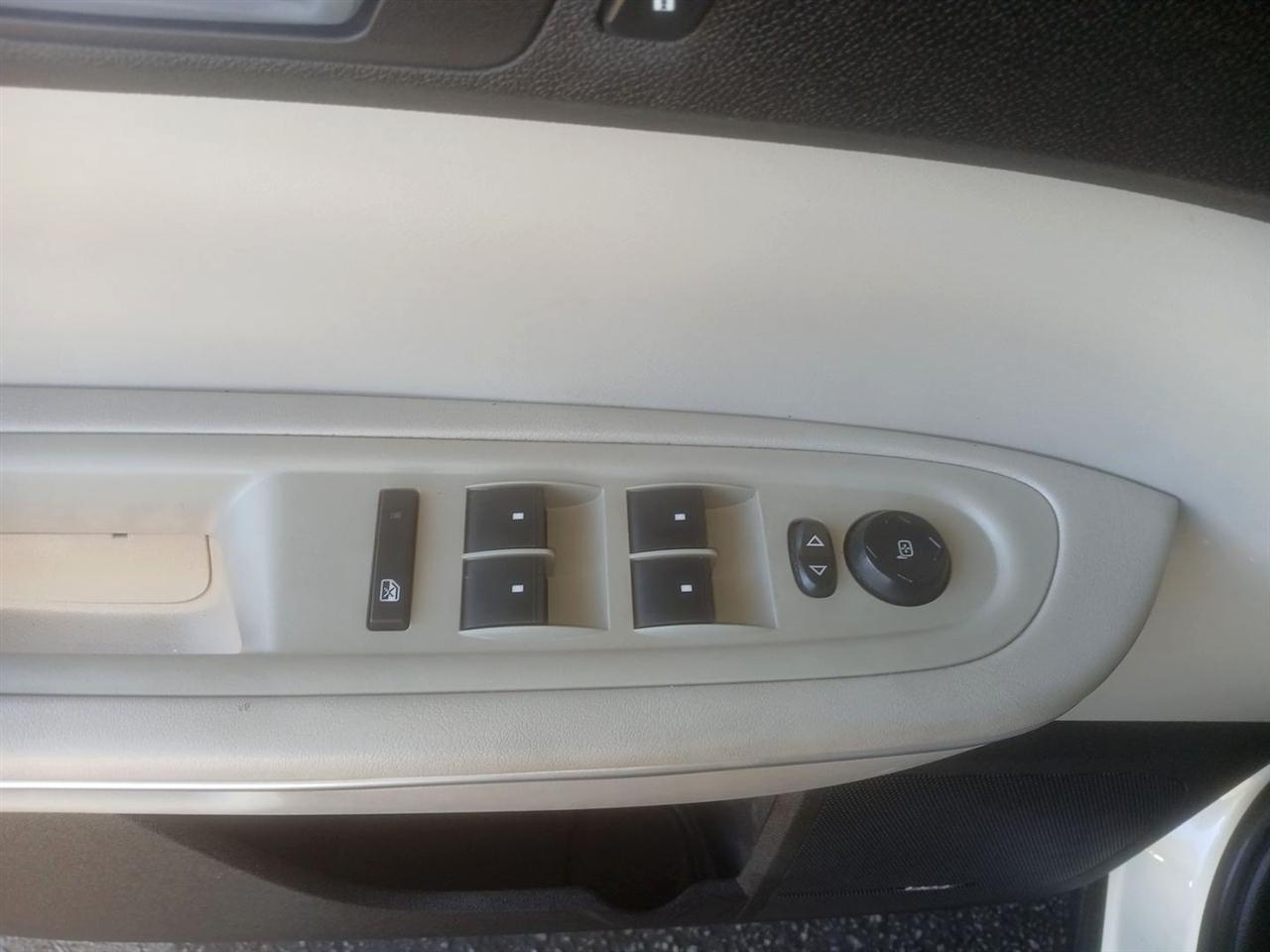 GMC Acadia SLT-1 FWD 2012