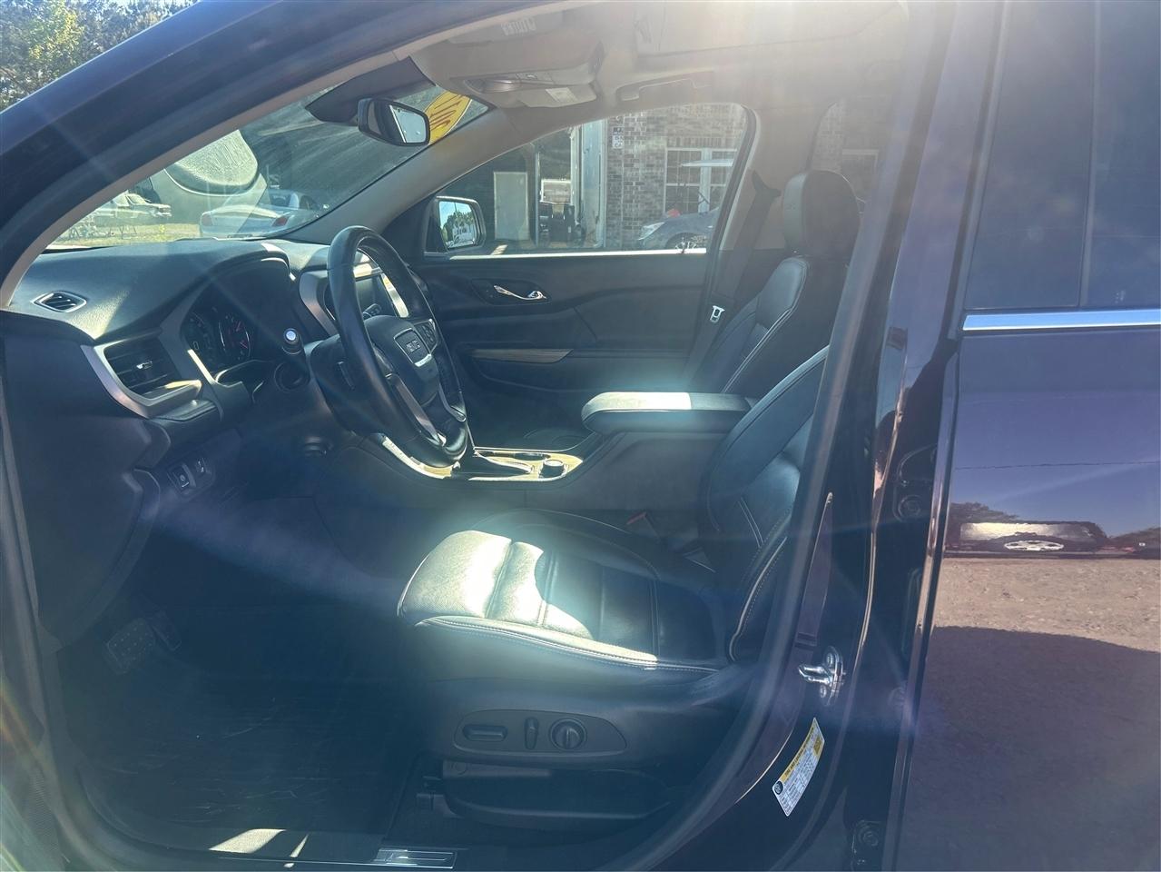 GMC Acadia Denali AWD 2017