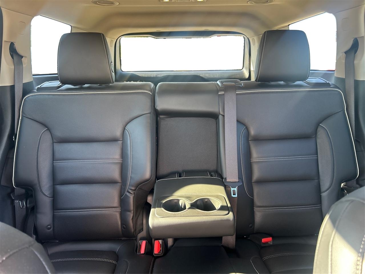 GMC Acadia Denali AWD 2017