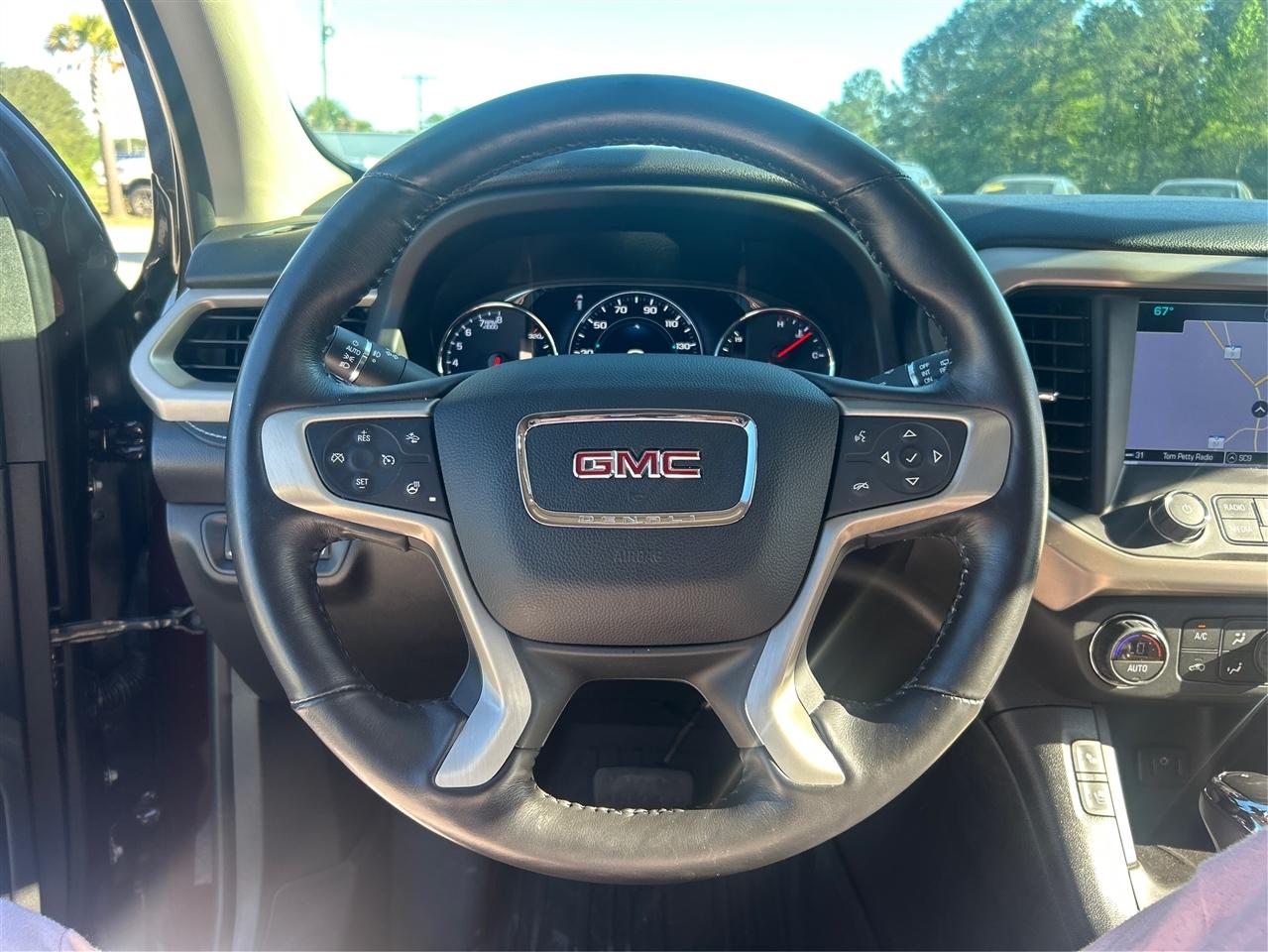 GMC Acadia Denali AWD 2017