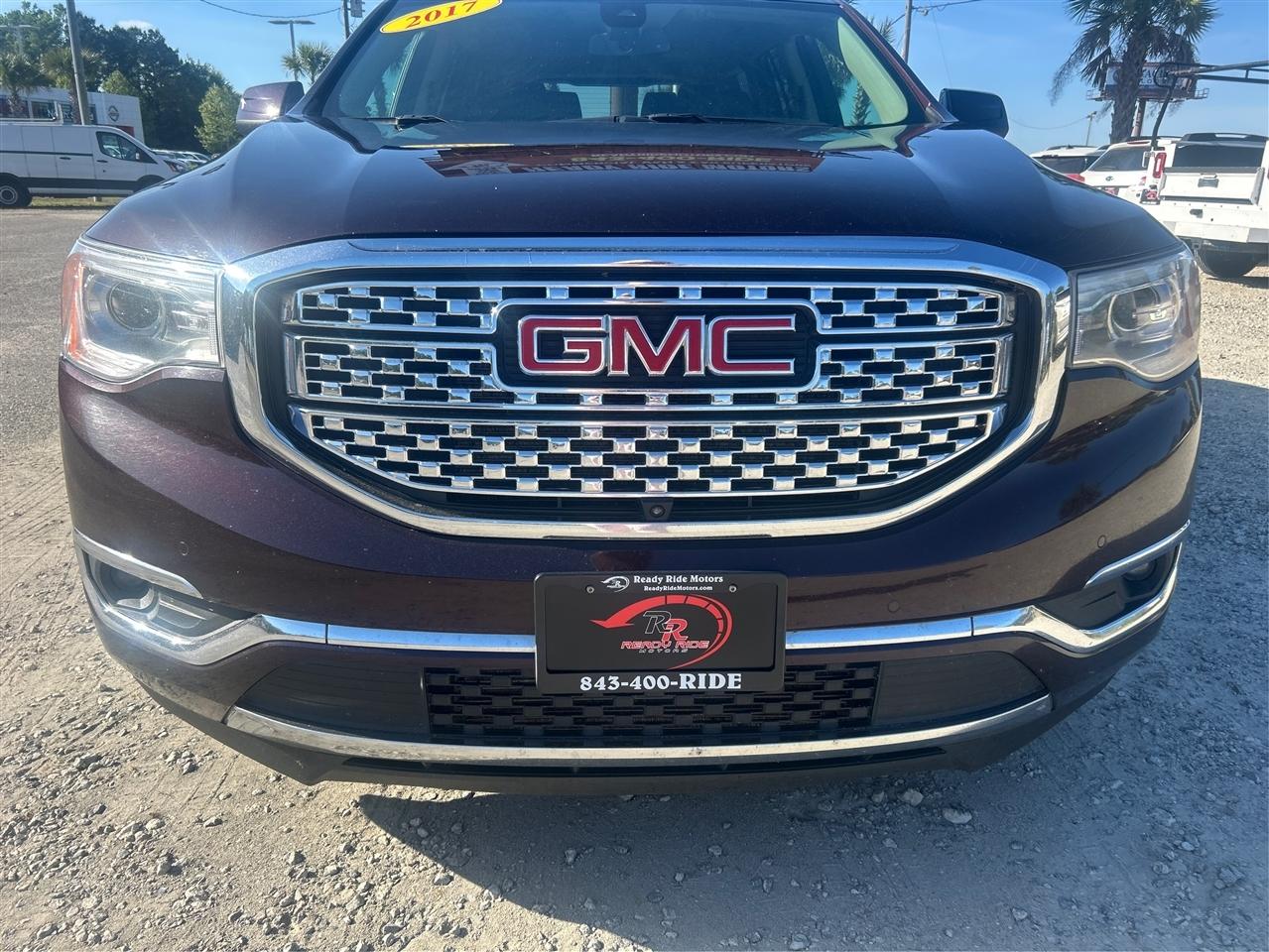 GMC Acadia Denali AWD 2017