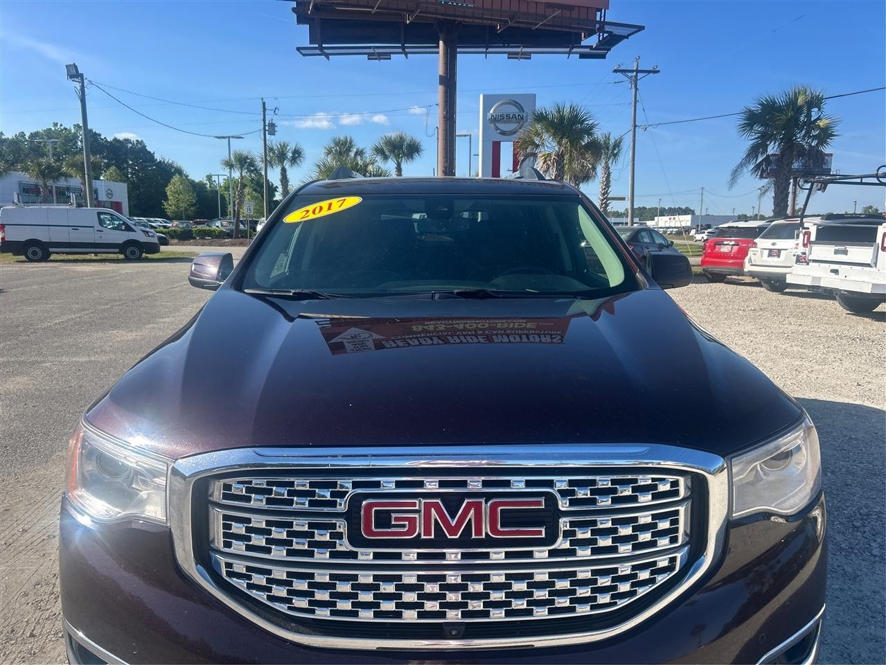 GMC Acadia Denali AWD 2017