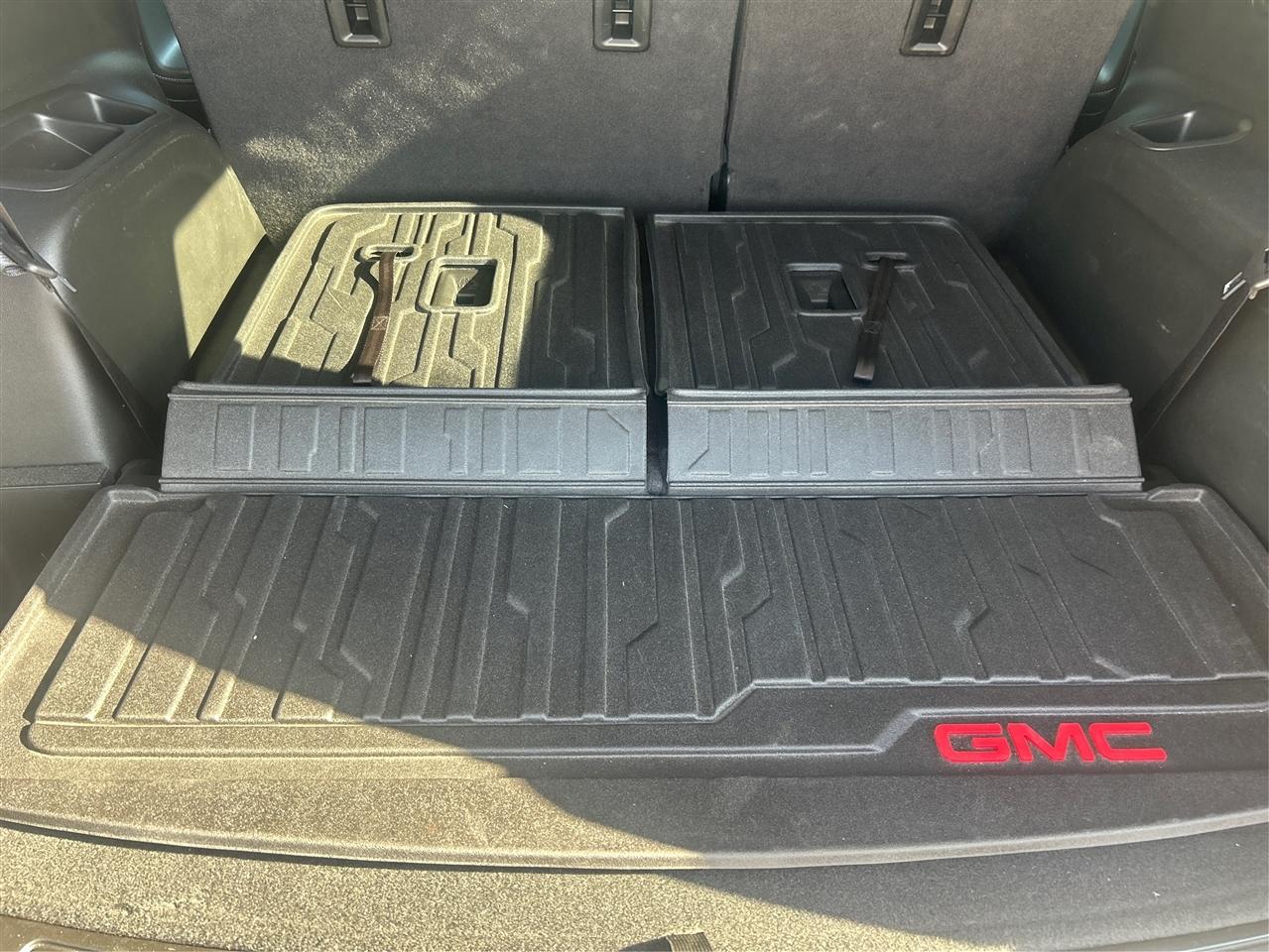 GMC Acadia Denali AWD 2017