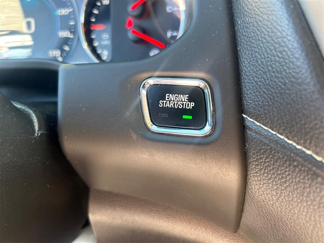 GMC Acadia Denali AWD 2017