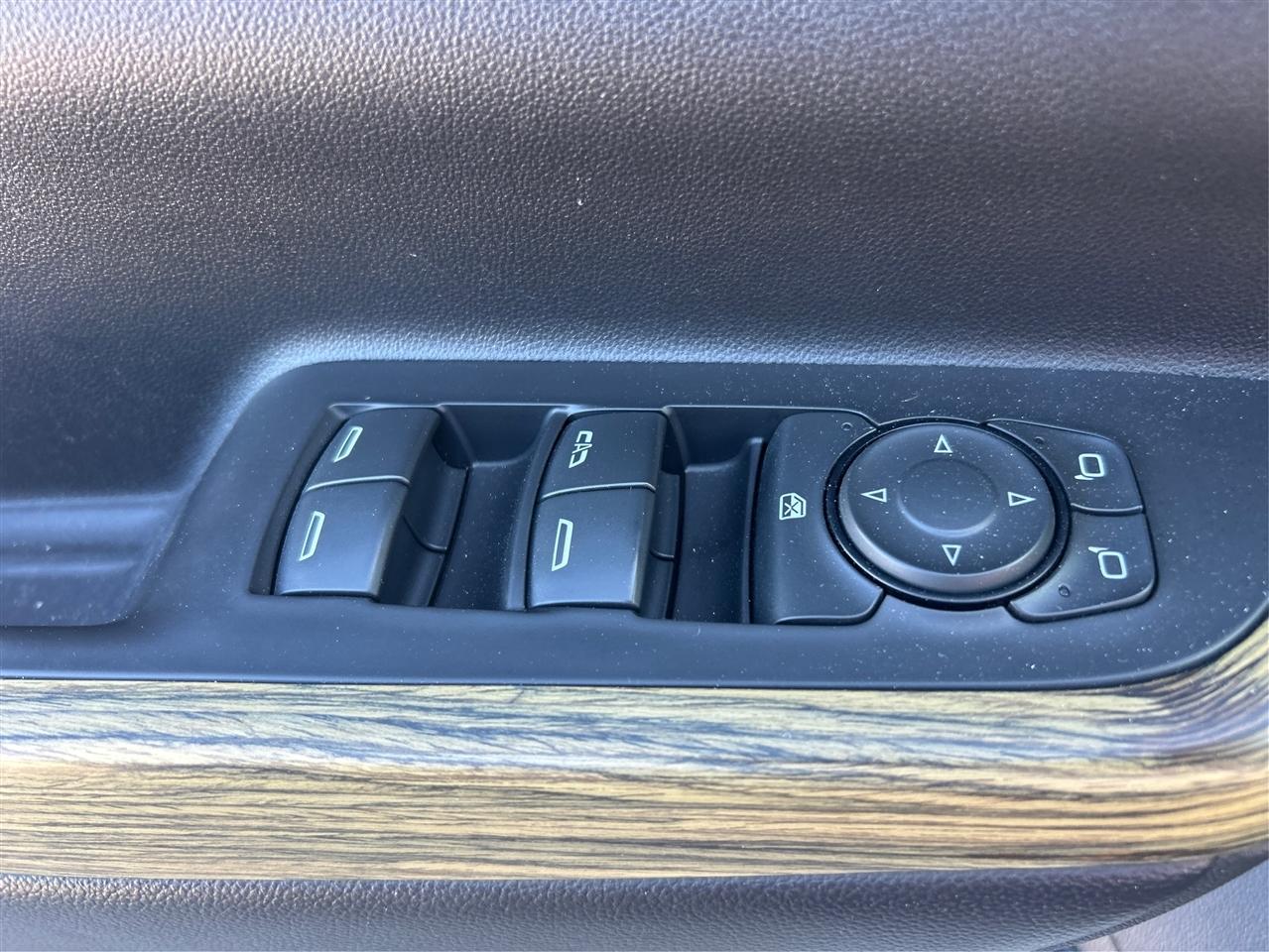GMC Acadia Denali AWD 2017