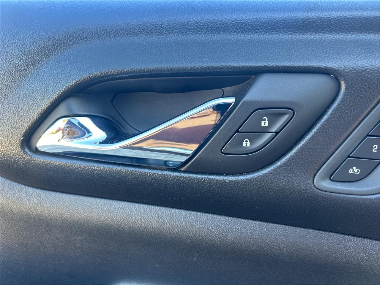 GMC Acadia Denali AWD 2017