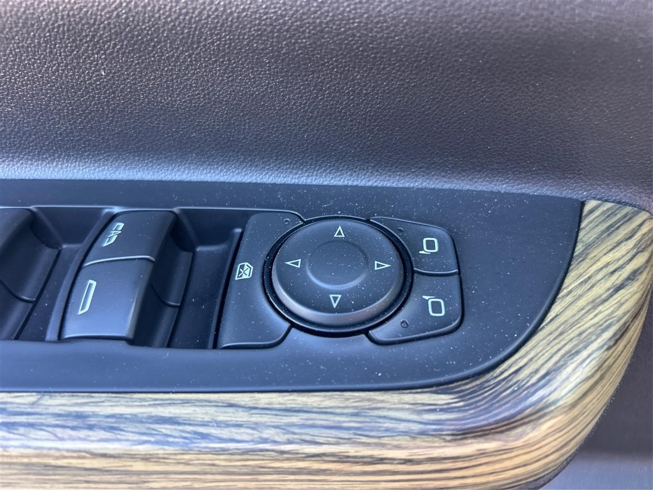 GMC Acadia Denali AWD 2017